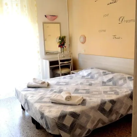 In Guest - New Cirene Comfort Double With Full Package