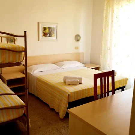 In Guest - New Cirene Comfort Double With Full Package