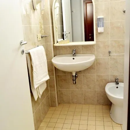 In Guest - New Cirene Comfort Double With Full Package *
